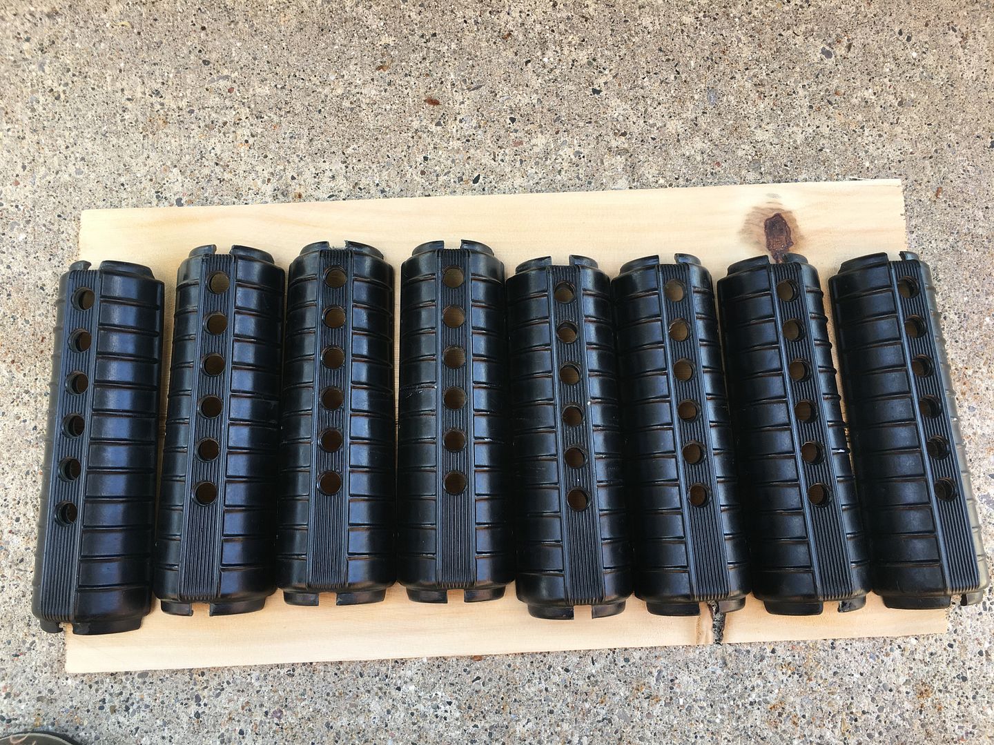 WTS RETRO USGI Colt Glossy 6 Hole CAR Carbine Handguards The FAL Files